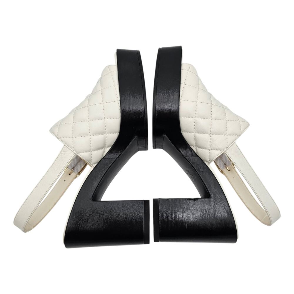 Chanel CC White Quilted Leather Heel Platform Slingback Sandal Size 38.5 7.5 8 - Picture 7 of 15